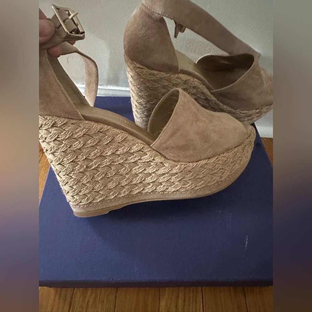 Stuart Weitzman SOHO JUTE , tan  Espadrille Wedge Sandals , size 8 - Picture 3 of 7